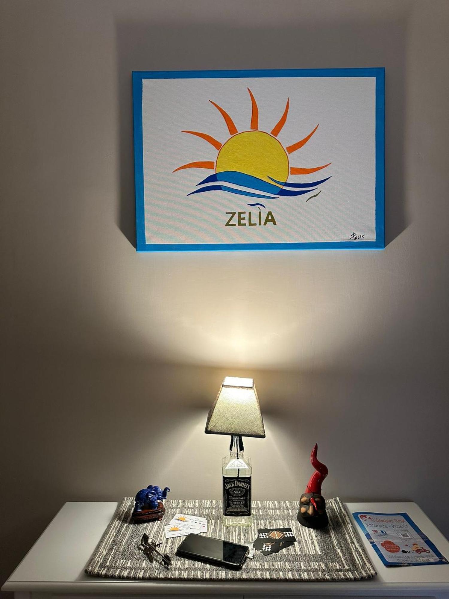 Zelia * Naples